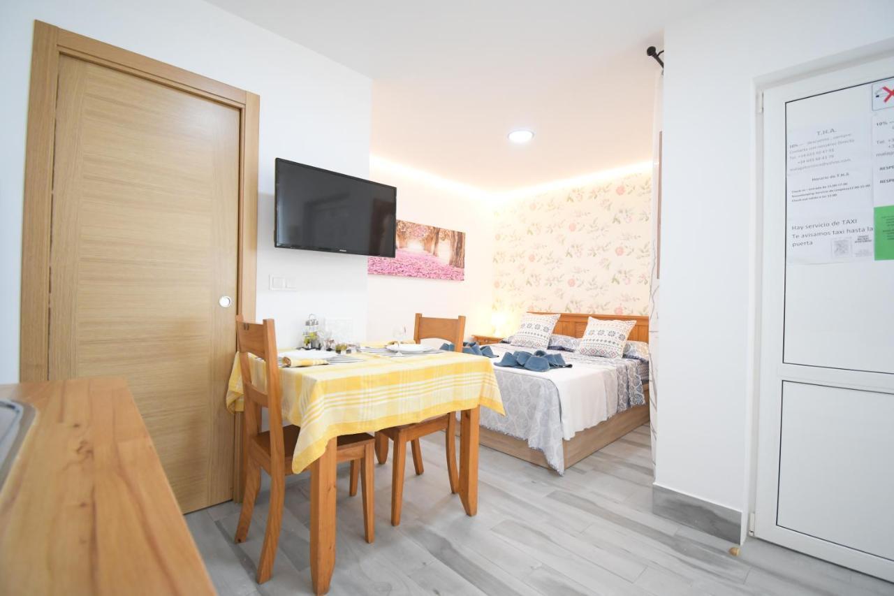 Jara Apartments ! Málaga Exteriör bild